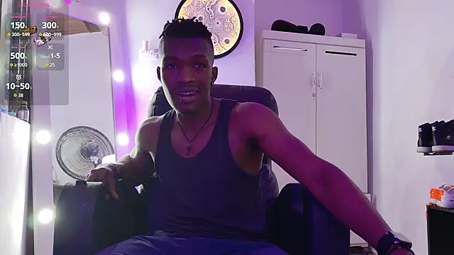 Snapshot of ReyKen- chatting on February 14, 2026, 2:56 am ReyKen- online show from February 14, 2026, 2:56 am