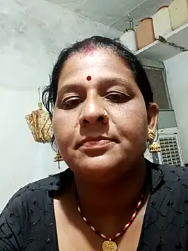 Snapshot of Hirdesh_sahhu chatting on February 11, 2026, 12:10 am Hirdesh sahhu online show from February 11, 2026, 12:10 am