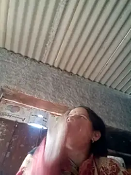 Snapshot of Lucky_couple-1 chatting on February 8, 2026, 2:53 am Lucky couple-1 online show from February 8, 2026, 2:53 am