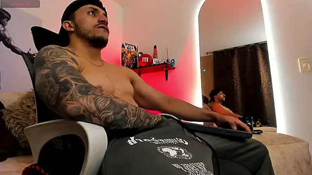 LiamReigns  online show from July 28, 2026, 3:14 am