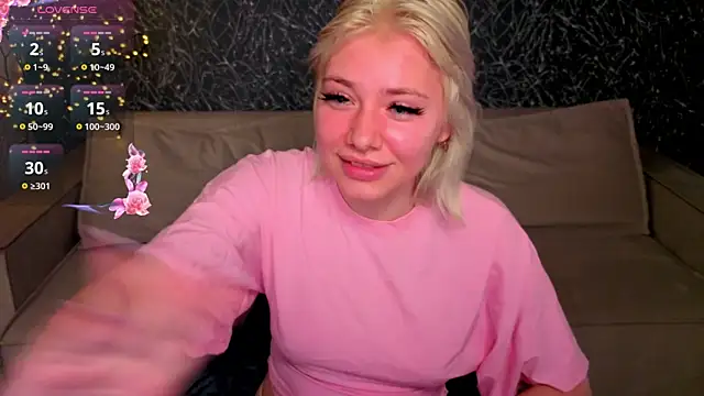 Snapshot of Kate_Krose chatting on June 26, 2026, 1:00 am Kate Krose online show from June 26, 2026, 1:00 am