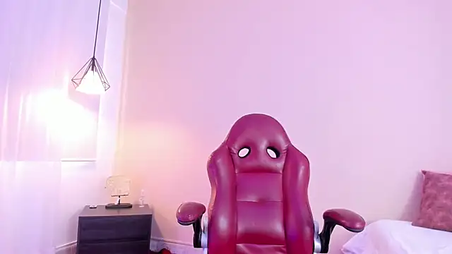 bellawild  online show from April 3, 2026, 12:22 pm