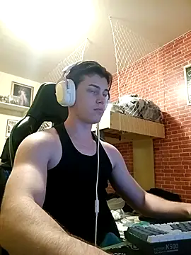 Hottiago online show from April 25, 2026, 9:01 pm