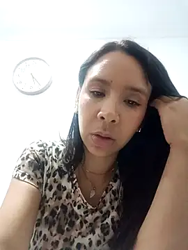 Snapshot of MiaSantana_ chatting on April 7, 2026, 10:22 pm MiaSantana online show from April 7, 2026, 10:22 pm