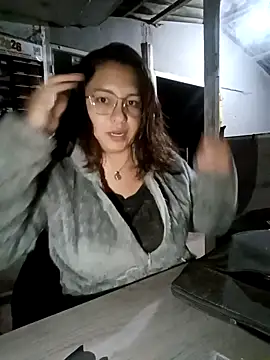 ISABELLA-24  online show from March 9, 2026, 2:04 am