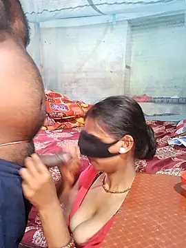 Snapshot of Sexy_kiran002 chatting on March 2, 2026, 5:08 am Sexy kiran002 online show from March 2, 2026, 5:08 am