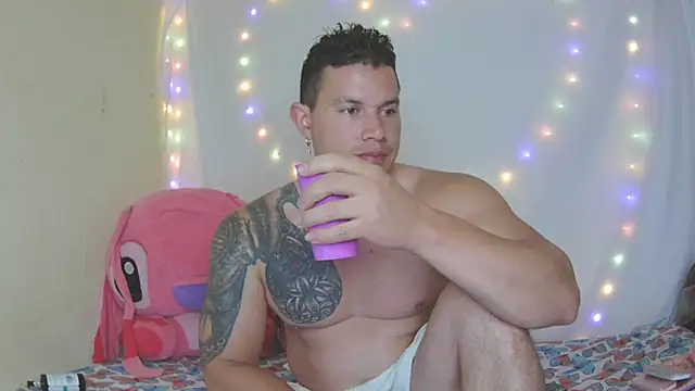 Snapshot of Eternalfuego chatting on March 13, 2026, 3:50 pm Eternalfuego online show from March 13, 2026, 3:50 pm