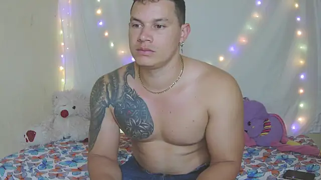 Snapshot of Eternalfuego chatting on March 6, 2026, 5:46 am Eternalfuego online show from March 6, 2026, 5:46 am