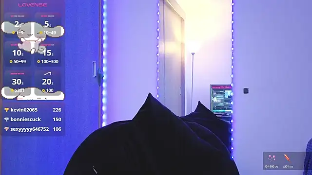 niixh  online show from March 21, 2026, 8:19 am