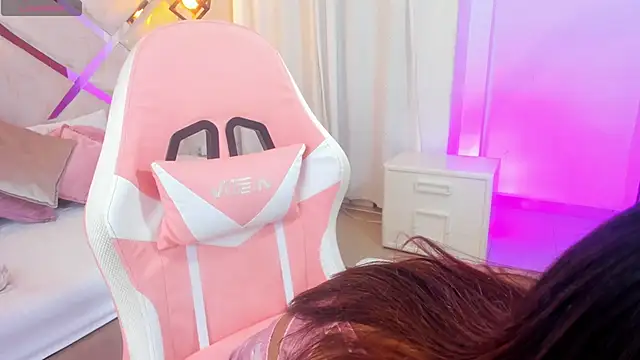 karlaa megan online show from February 7, 2026, 9:56 pm