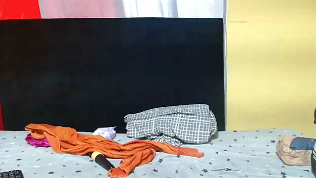 JinglynJuicy22 online show from February 28, 2026, 8:36 am