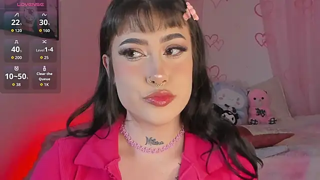 Snapshot of Tamara_uwu chatting on March 31, 2026, 12:01 am Tamara uwu online show from March 31, 2026, 12:01 am