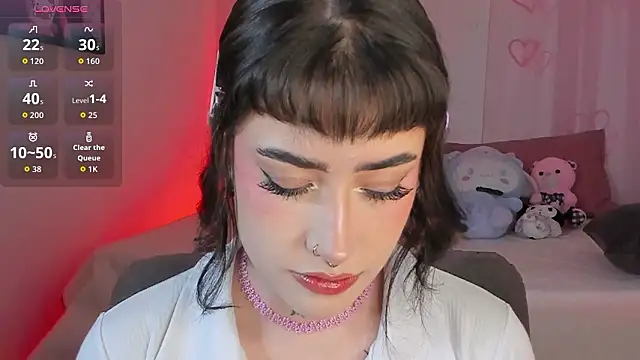 Snapshot of Tamara_uwu chatting on March 6, 2026, 10:27 pm Tamara uwu online show from March 6, 2026, 10:27 pm