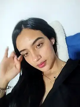 Snapshot of cynliu chatting on March 26, 2026, 10:18 pm cynliu online show from March 26, 2026, 10:18 pm