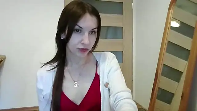 Snapshot of JuliaLovely chatting on June 1, 2026, 2:17 pm JuliaLovely online show from June 1, 2026, 2:17 pm