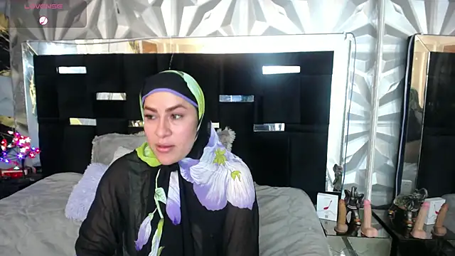 Alison-mar online show from February 10, 2026, 7:24 pm