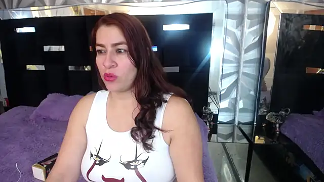 Alison-mar online show from April 30, 2026, 8:38 pm