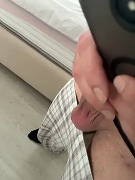 Snapshot of hessds34 chatting on March 31, 2026, 11:01 am hessds34 online show from March 31, 2026, 11:01 am