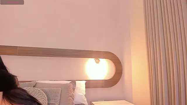Snapshot of Violeta_sum chatting on May 11, 2026, 12:28 pm Violeta sum online show from May 11, 2026, 12:28 pm