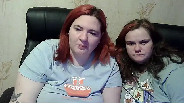 HollyXXXEva online show from February 3, 2026, 5:40 pm