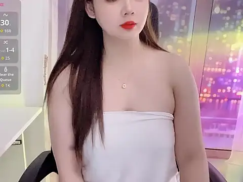 XiaBunny online show from May 6, 2026, 5:17 pm
