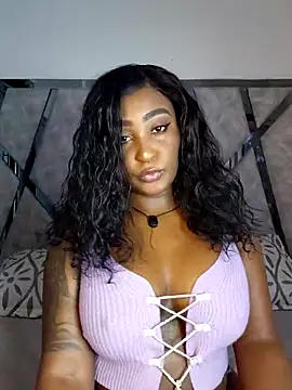 Snapshot of Denise_wolfe21 chatting on June 19, 2026, 4:13 pm Denise wolfe21 online show from June 19, 2026, 4:13 pm