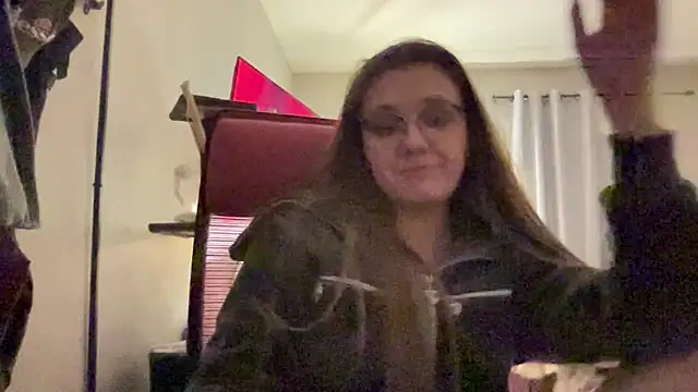 Ninafrisson online show from February 11, 2026, 10:09 pm