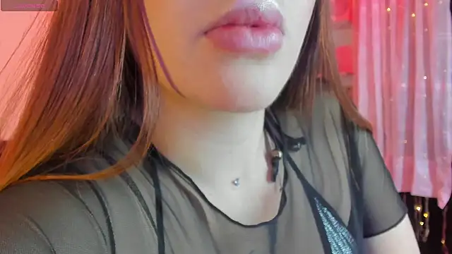 Snapshot of Sweet_bellaa_ chatting on April 18, 2026, 6:05 am Sweet bellaa online show from April 18, 2026, 6:05 am