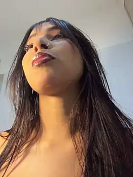 Snapshot of Chel__ chatting on July 21, 2026, 9:05 pm Chel online show from July 21, 2026, 9:05 pm