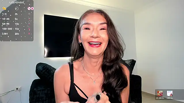 Snapshot of Emma_Mendozaa chatting on June 27, 2026, 11:38 am Emma Mendozaa online show from June 27, 2026, 11:38 am