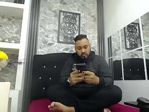 Liam and albala online show from February 4, 2026, 5:24 am