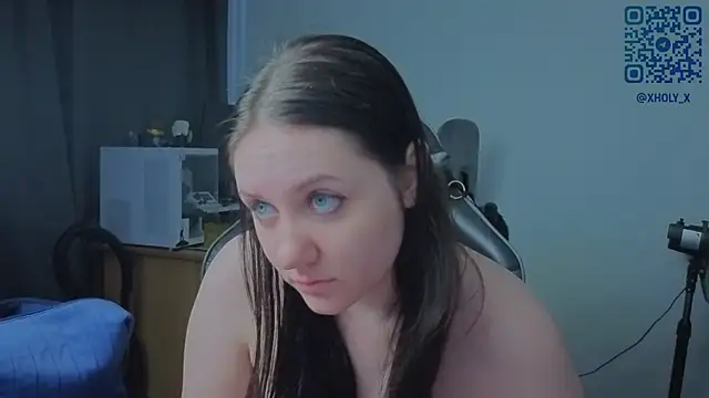 Snapshot of Holy_Kveta chatting on June 4, 2026, 3:00 am Holy Kveta online show from June 4, 2026, 3:00 am