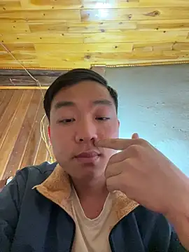 huyenbaby11 online show from February 2, 2026, 2:38 pm