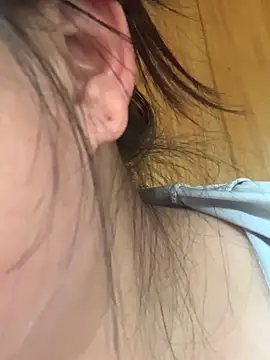 Snapshot of Star-sweet01 chatting on February 21, 2026, 2:46 am Star-sweet01 online show from February 21, 2026, 2:46 am