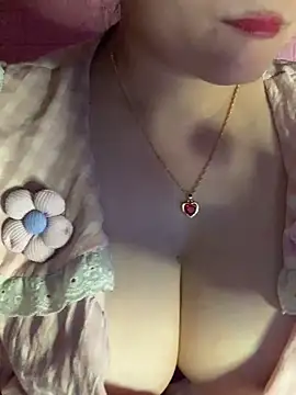 Snapshot of Star-sweet01 chatting on February 10, 2026, 1:43 pm Star-sweet01 online show from February 10, 2026, 1:43 pm