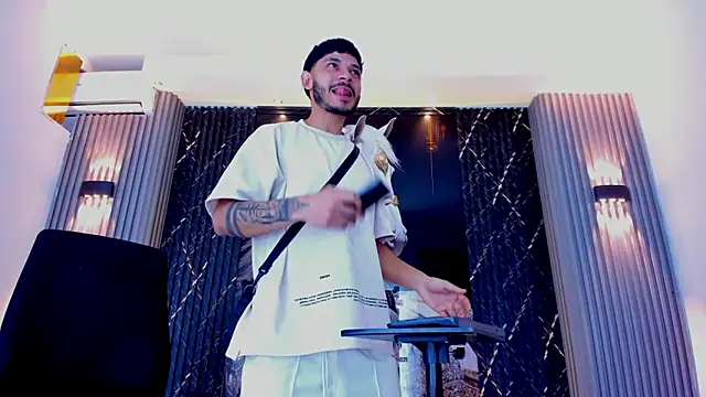 the knights of the night online show from February 8, 2026, 3:26 am