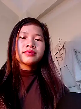 Hoahonggai1 online show from February 2, 2026, 4:33 am