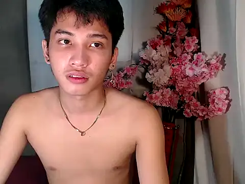 Snapshot of Baby_Aries69 chatting on March 18, 2026, 11:02 am Baby Aries69 online show from March 18, 2026, 11:02 am