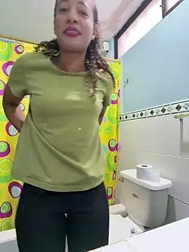 Snapshot of valerina_capuchino chatting on February 3, 2026, 5:07 pm valerina capuchino online show from February 3, 2026, 5:07 pm