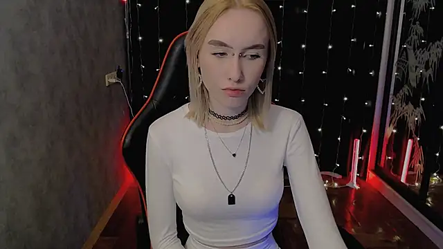 crybambi online show from February 5, 2026, 6:59 pm