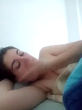 Snapshot of laparejaideal08 chatting on March 14, 2026, 7:03 am laparejaideal08 online show from March 14, 2026, 7:03 am