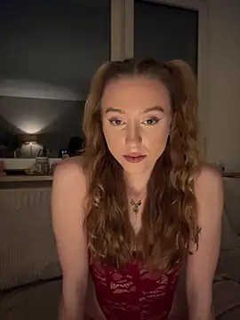 romyxxs online show from February 5, 2026, 10:38 pm