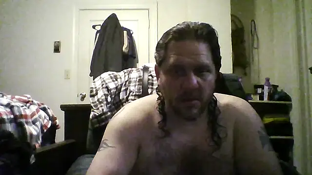 Snapshot of Demon2182 chatting on March 20, 2026, 6:14 am Demon2182 online show from March 20, 2026, 6:14 am