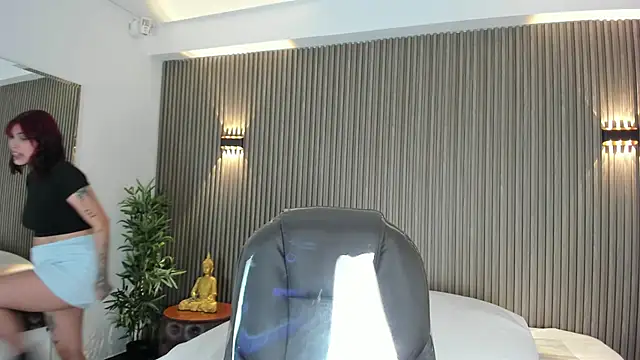 Ravenn21x online show from February 22, 2026, 11:34 am