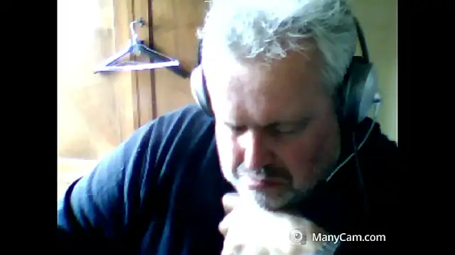 Snapshot of swichcassanesi chatting on March 22, 2026, 1:12 pm swichcassanesi online show from March 22, 2026, 1:12 pm