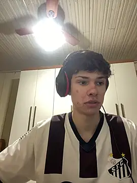 branquelopicudo777 online show from June 30, 2026, 9:48 pm