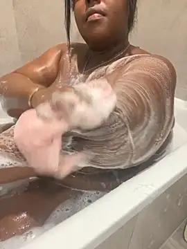 BouncyBBW online show from February 1, 2026, 5:44 pm