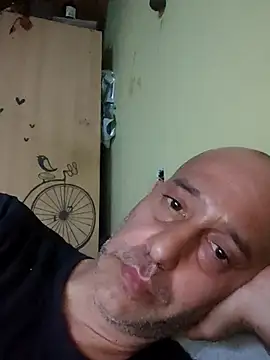 Snapshot of dollar_sub chatting on March 9, 2026, 3:10 am dollar sub online show from March 9, 2026, 3:10 am