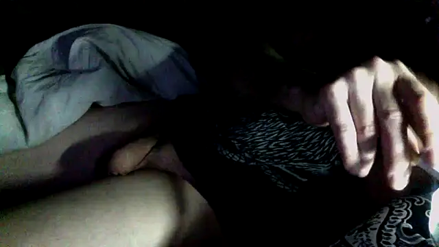 Snapshot of dollar_sub chatting on March 17, 2026, 12:24 am dollar sub online show from March 17, 2026, 12:24 am