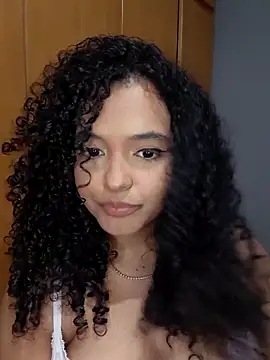 Snapshot of pandinhagamer chatting on February 25, 2026, 1:39 am pandinhagamer online show from February 25, 2026, 1:39 am